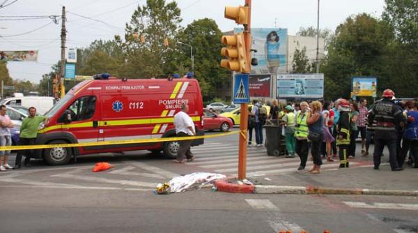 doi morti si patru raniti intr un teribil accident la timisoara