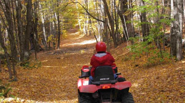 barbat accidentat cu atv ul intre busteni si azuga