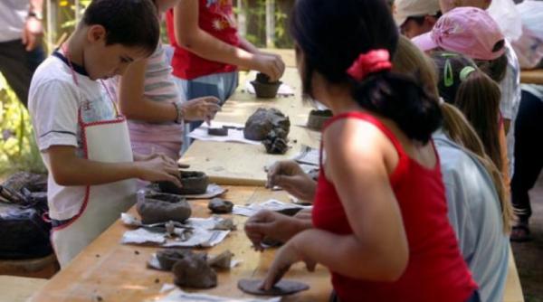 bucuresti scoala de vara in muzee pentru copii