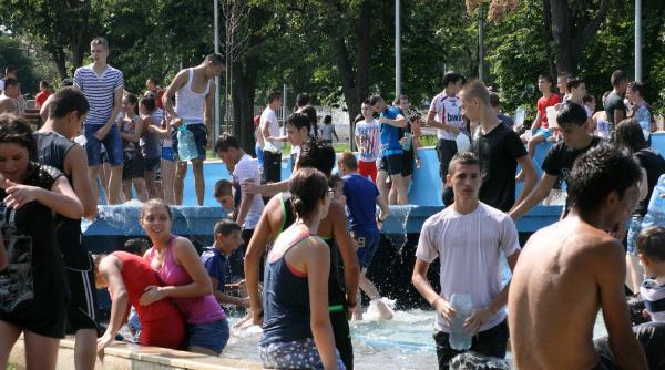 avertisment meteorologi avertizarea cod rosu de canicula va fi restransa sambata in judetele din sud vestul tarii si foarte posibil capitala