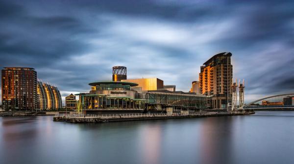 destinatia saptamanii vacanta in orasul indragostit de fotbal