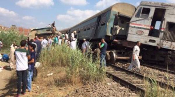 accident feroviar cu zeci de morti si raniti in alexandria egipt