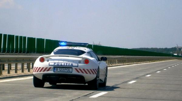 razie pe autostrada zeci de soferi au ramas fara permise dupa ce au fost prinsi de radar