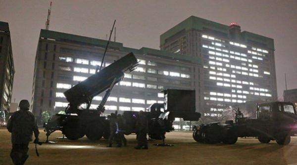 japonia a desfasurat interceptori de racheta dupa amenintarile coreii de nord la adresa guam