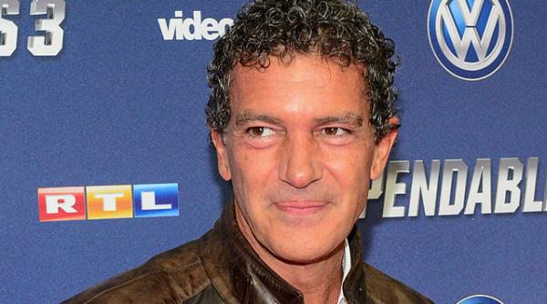 antonio banderas care a suferit recent un infarct declara ca se simte bine si exclude o alta interventie coronariana
