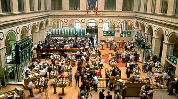 actiunile danone cresc dupa ce presa a anuntat ca ar putea fi preluata de kraft sau de coca cola