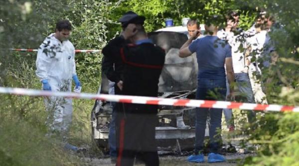 un roman a avut parte de o moarte cumplita in italia barmanul de 21 de ani a pierit carbonizat dupa ce masina in care se afla s a izbit de un copac