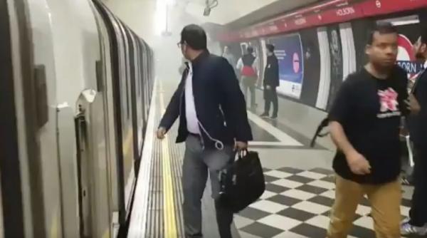 londra in alerta o noua explozie a zguduit metroul din capitala britanica