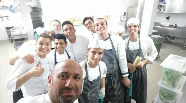 de ce vrea catalin scarlatescu sa renunte la bucatarie