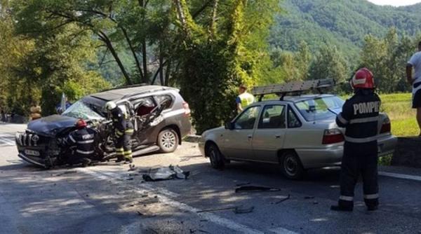 accident cu 6 raniti pe valea oltului