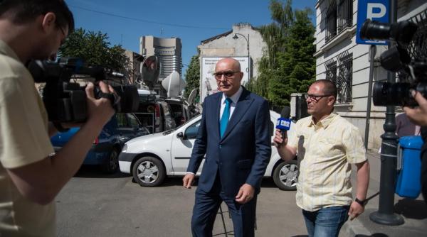 dna cel mai bland evaluator al pagubei produse de puiu popoviciu