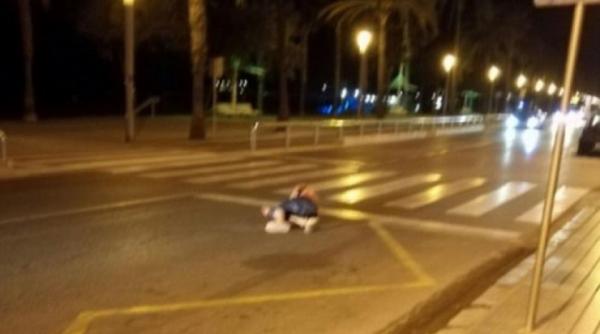 un al doilea atac terorist a avut loc in spania o masina a lovit un grup de oameni in orasul cambrils cinci suspecti au fost ucisi