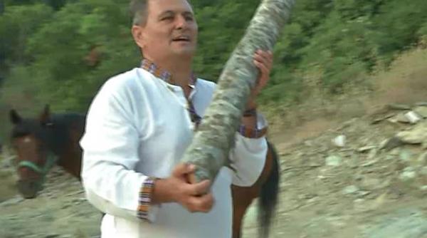 gestul facut de nea marin a starnit admiratia tuturor este un om tare corect