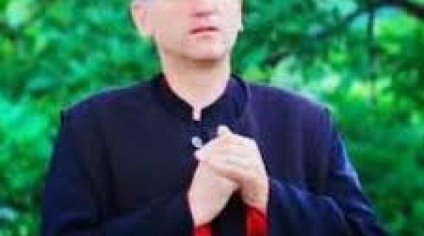 sibiu cristian pomohaci incearca sa redevina preot