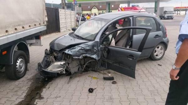 accident cumplit la sibiu in urma impactului violent doi copii au fost raniti