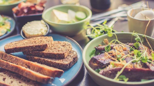 cand e indicat sa iei ultima masa a zilei