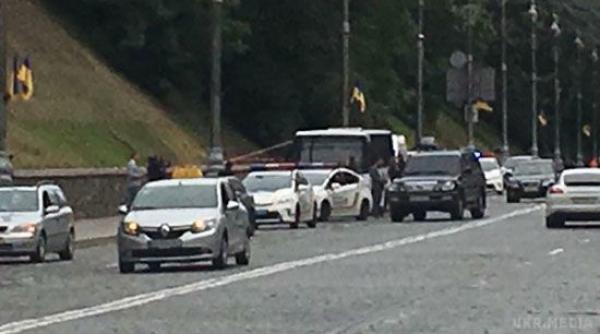 doi raniti intr o explozie in centrul kievului