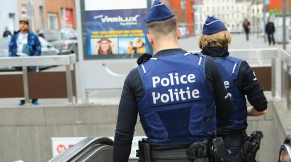 franta fost sef la antidrog inculpat pentru complicitate la trafic de stupefiante