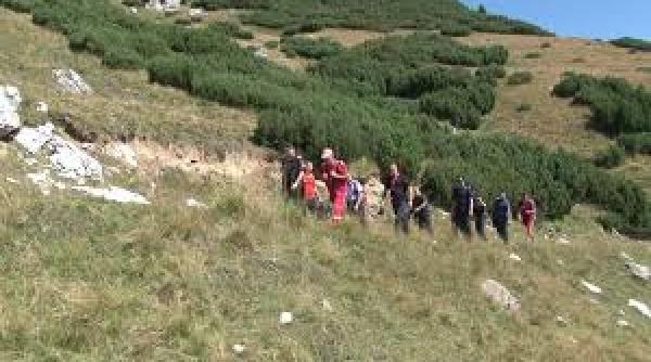 atrasi de recompensa uriasa zeci zeci de prahoveni au pornit in cautarea kuweitianului disparut in urma cu doi ani in statiunea cheia