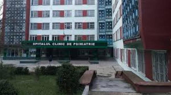ucigasul din mioveni a fost internat la psihiatrie dar medicii i au dat drumul in urma cu 2 saptamani considerau ca nu e pericol