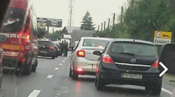 grav accident pe dn1 o victima a ramas incarcerata dupa ce masina s a lovit de parapet traficul inspre bucuresti a fost restrictionat