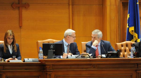 dragnea si tariceanu chiulangiii parlamentului in prima sesiune a anului