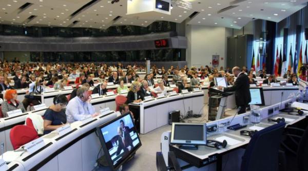 reprezentanta comisiei europene in romania este ingrijorata de modificarile anuntate de tudorel toader intrucat ar putea afecta independenta justitiei