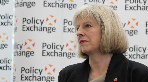 theresa may indeamna china sa puna presiune pe coreea de nord