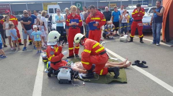 a inceput campionatul mondial de descarcerare salvatori din 16 tari se intrec la targu mures