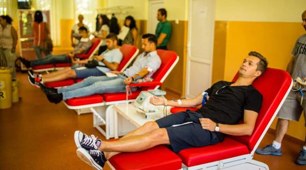 bucurestenii sunt asteptati sa participe la campania daruieste timp doneaza sange