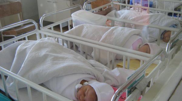 lipsa educatiei duce la moartea copiilor 40 dintre mamele din mediile defavorizate vin la medic doar atunci cand trebuie sa nasca