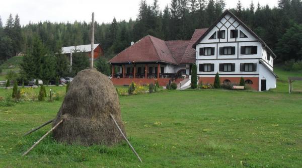 sate scoase din foame de caminele culturale exemplul din apuseni
