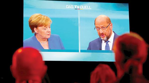 merkel il invinge pe schulz la tv