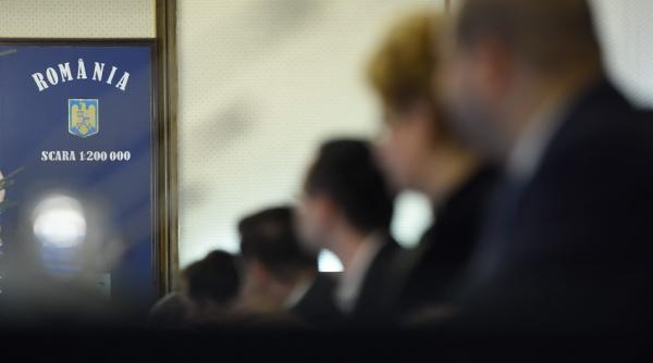 topul salariilor de tucalar pentru sefii din ministere