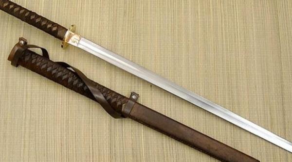 atac de tip mafiot in braila un barbat a fost taiat cu sabia sub ochii ingroziti ai sotiei si copilului