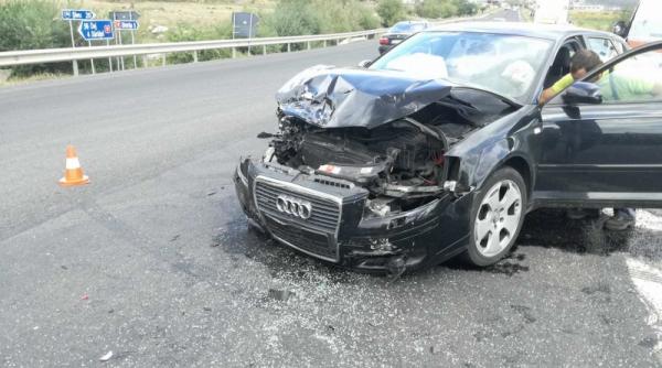 accident rutier soldat cu ranirea a doua persoane in bistrita