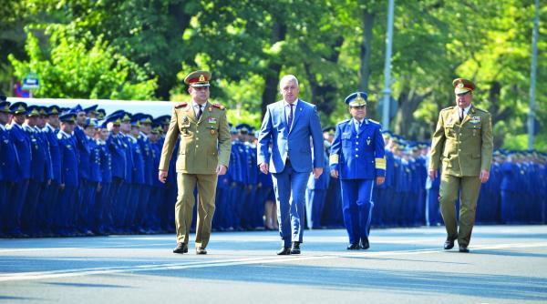 demisia lui tutuianu intre nuvela si executie politica
