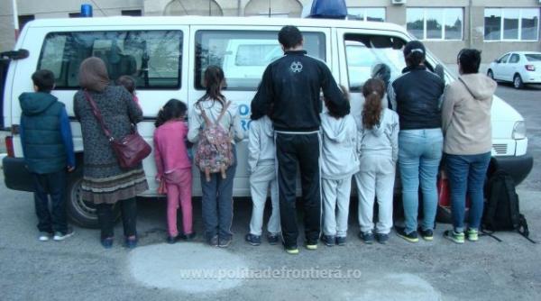 inca 11 irakieni descoperiti langa timisoara pe unde au intrat in tara