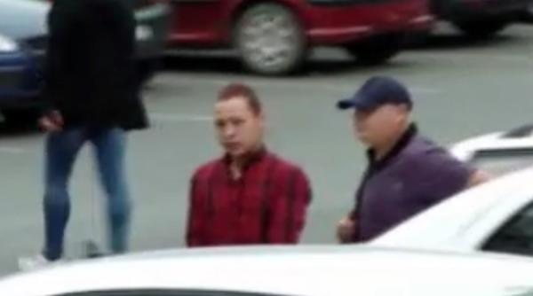 un iesean a fost jefuit dupa ce a fost sedus de un travestit