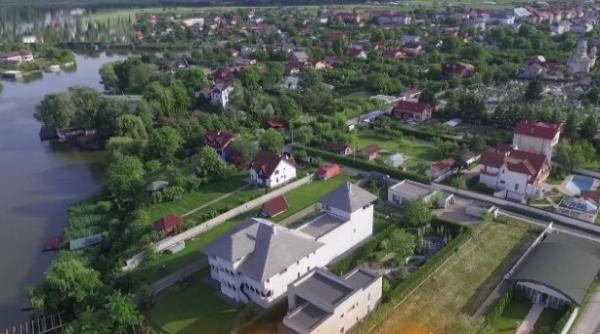 afaceri cu iz bisericesc cum au ajuns milionarii din romania sa si ridice palate pe malul lacului snagov