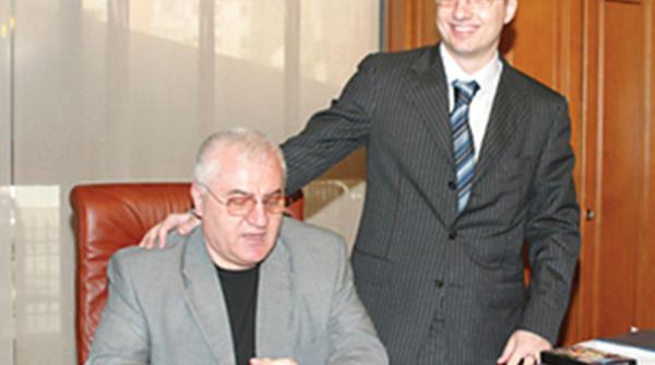 cum isi sterg urmele fostul iubit al ioanei basescu si fiul lui mitica dragomir