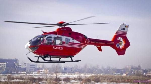 un echipaj smurd iasi a tranportat cu elicopterul o pacienta cu arsuri grave la un spital din chisinau