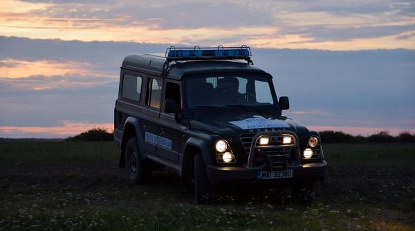 bihor politistii au depistat 17 migranti solicitanti de azil care incercau sa iasa ilegal din tara