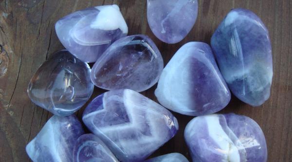 cristalele potrivite pentru zodia ta