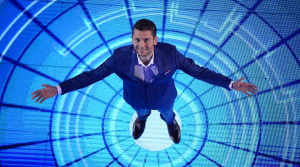 oamenii legii sparg gheata in seara aceasta in prima editie the wall marele zid