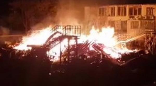 tragedie intr o tabara de copii in urma unui incendiu cel putin doi copii si au pierdut viata