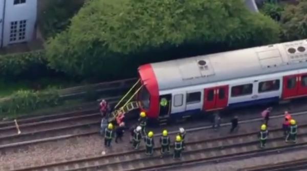 veste soc autoritatile britanice au arestat un tanar de 18 ani care e implicat in atacul terorist de la londra