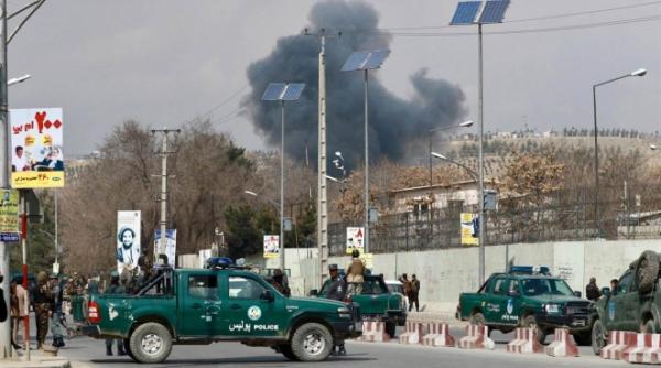 afganistan patru morti si 14 raniti in urma unui atac intr o piata