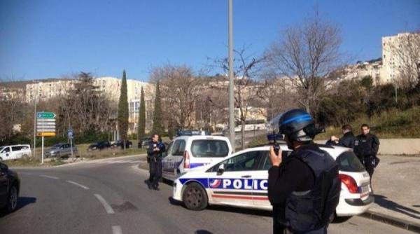 doua turiste americane atacate cu acid la marsilia