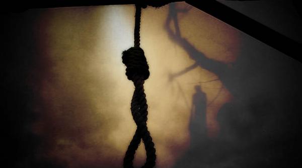 imagine halucinanta intr un parc al elevilor din giurgiu o persoana a fost gasita spanzurata de un copac